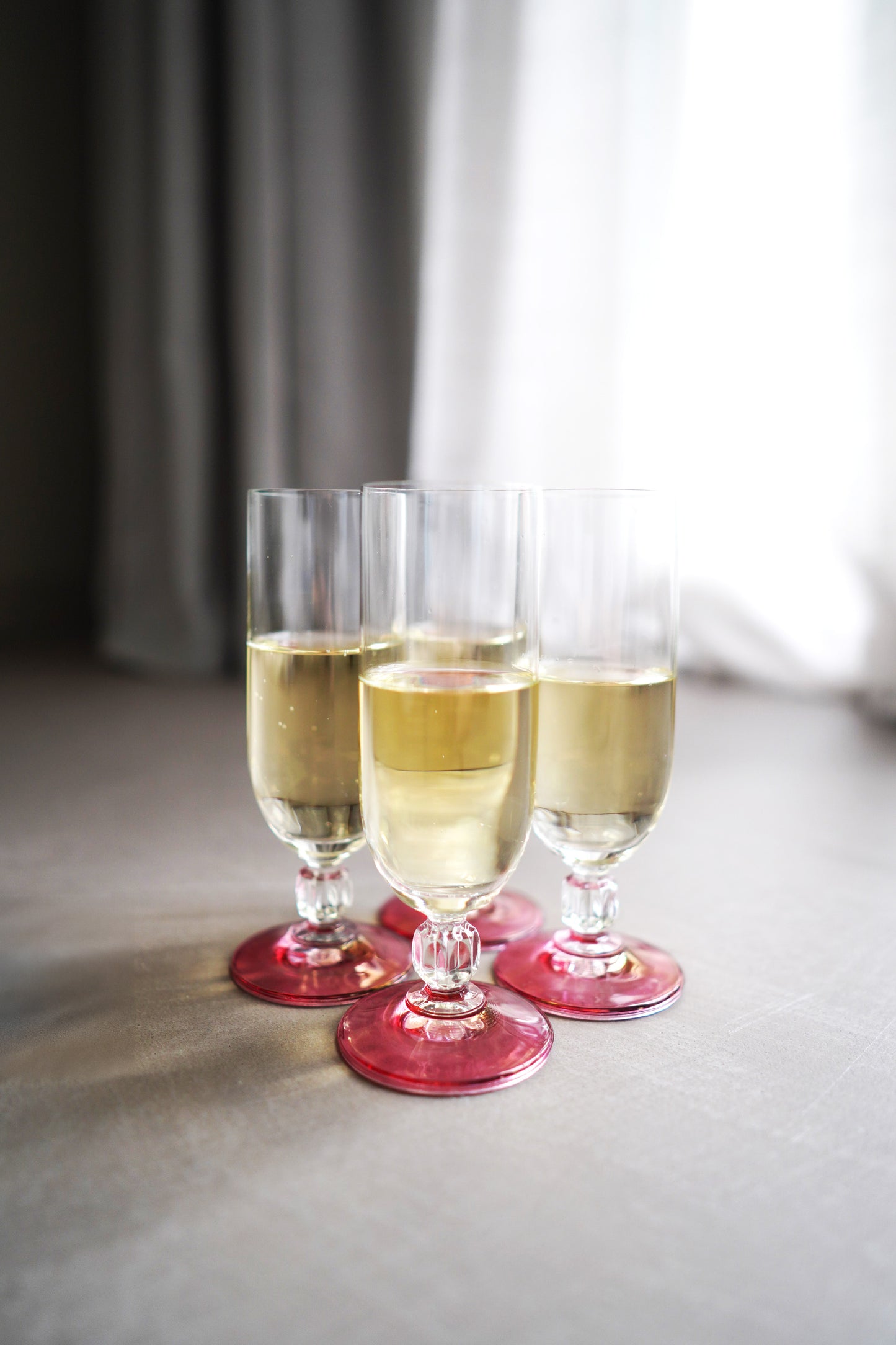 Flûtes roses und Cava Sutra